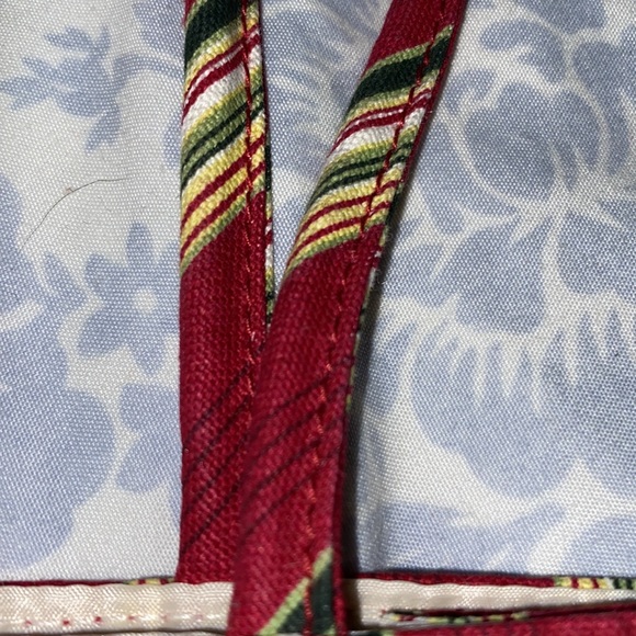 Longaberger Holiday Embroidered & Lined Gift Bag Front Pocket- 7-3/4”x4-1/2”x9” - Picture 6 of 11